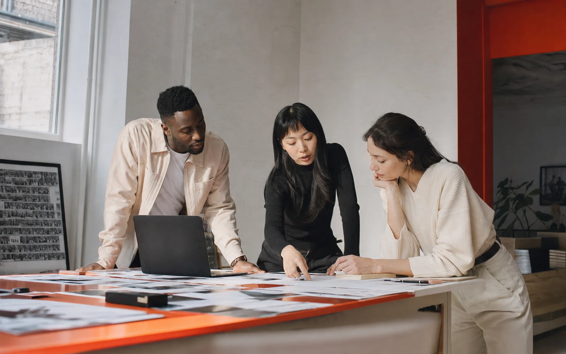 A team coordinating campaign strategy and creative